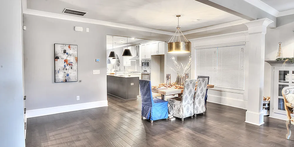 dining-3_46640507652_o